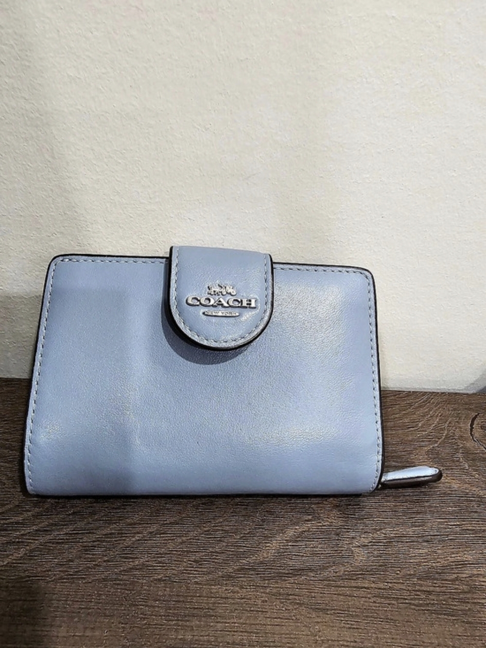Coach Medium Corner Zip Wallet Light Blue